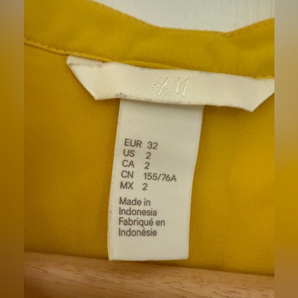 Chiffon top - Picture 2 of 2